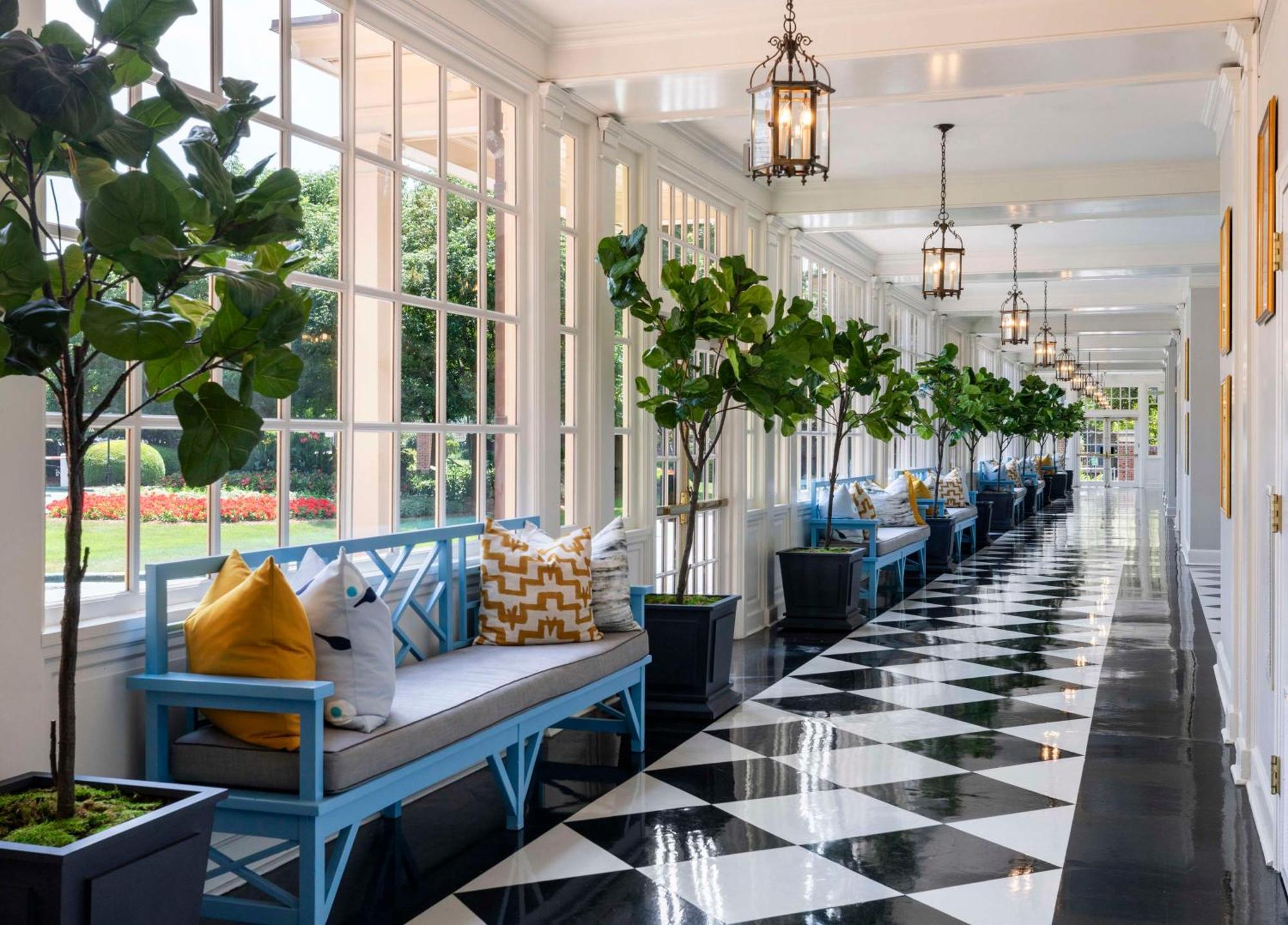 The Carolina Inn, A Destination By Hyatt Hotel Чейпъл Хил Екстериор снимка