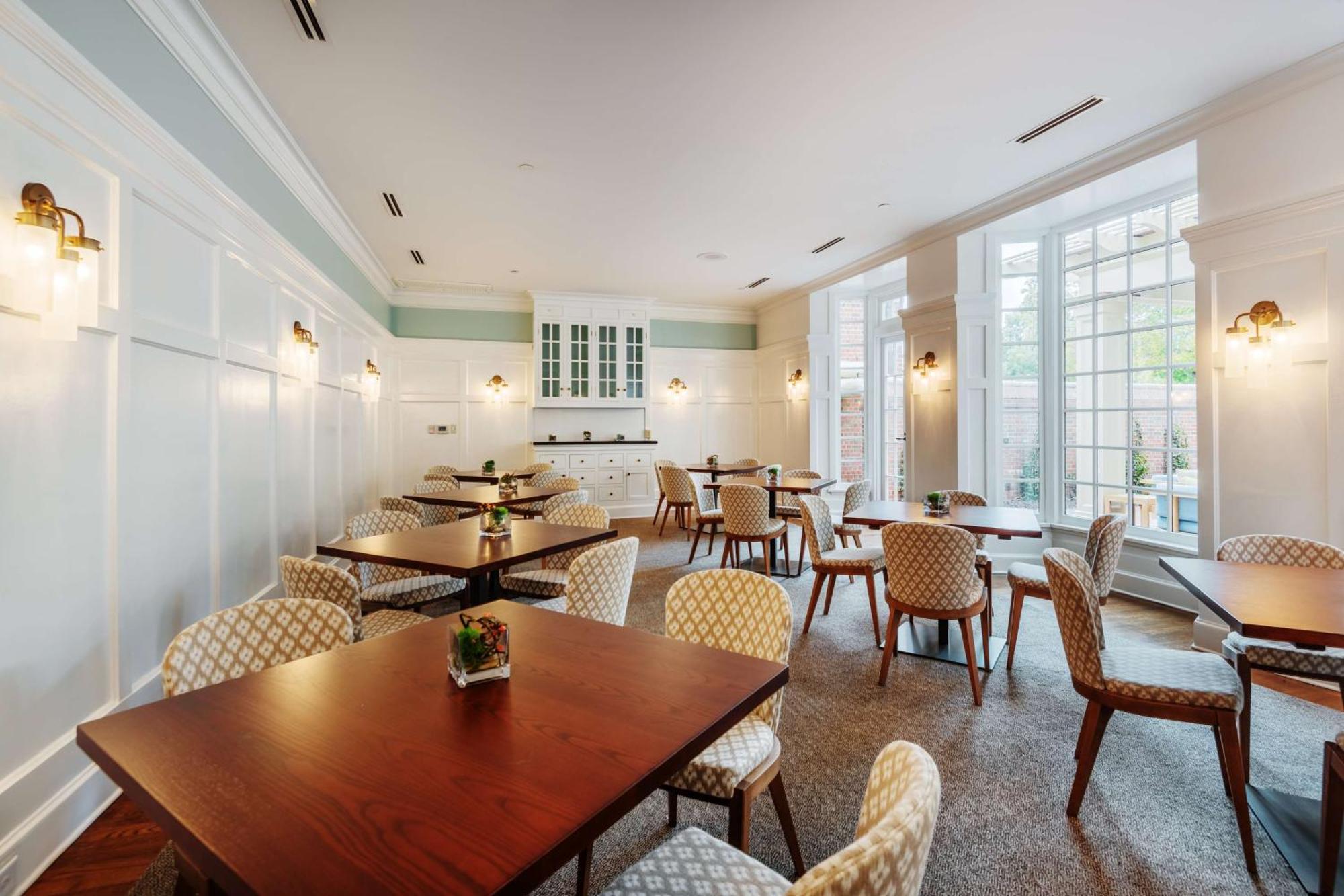 The Carolina Inn, A Destination By Hyatt Hotel Чейпъл Хил Екстериор снимка