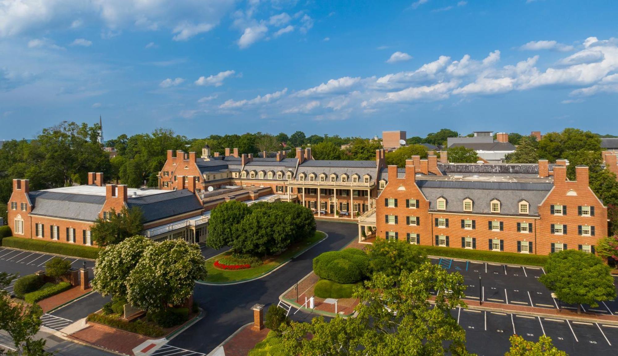 The Carolina Inn, A Destination By Hyatt Hotel Чейпъл Хил Екстериор снимка